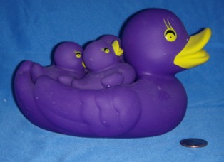 Family Ducks Momma Purple Front
